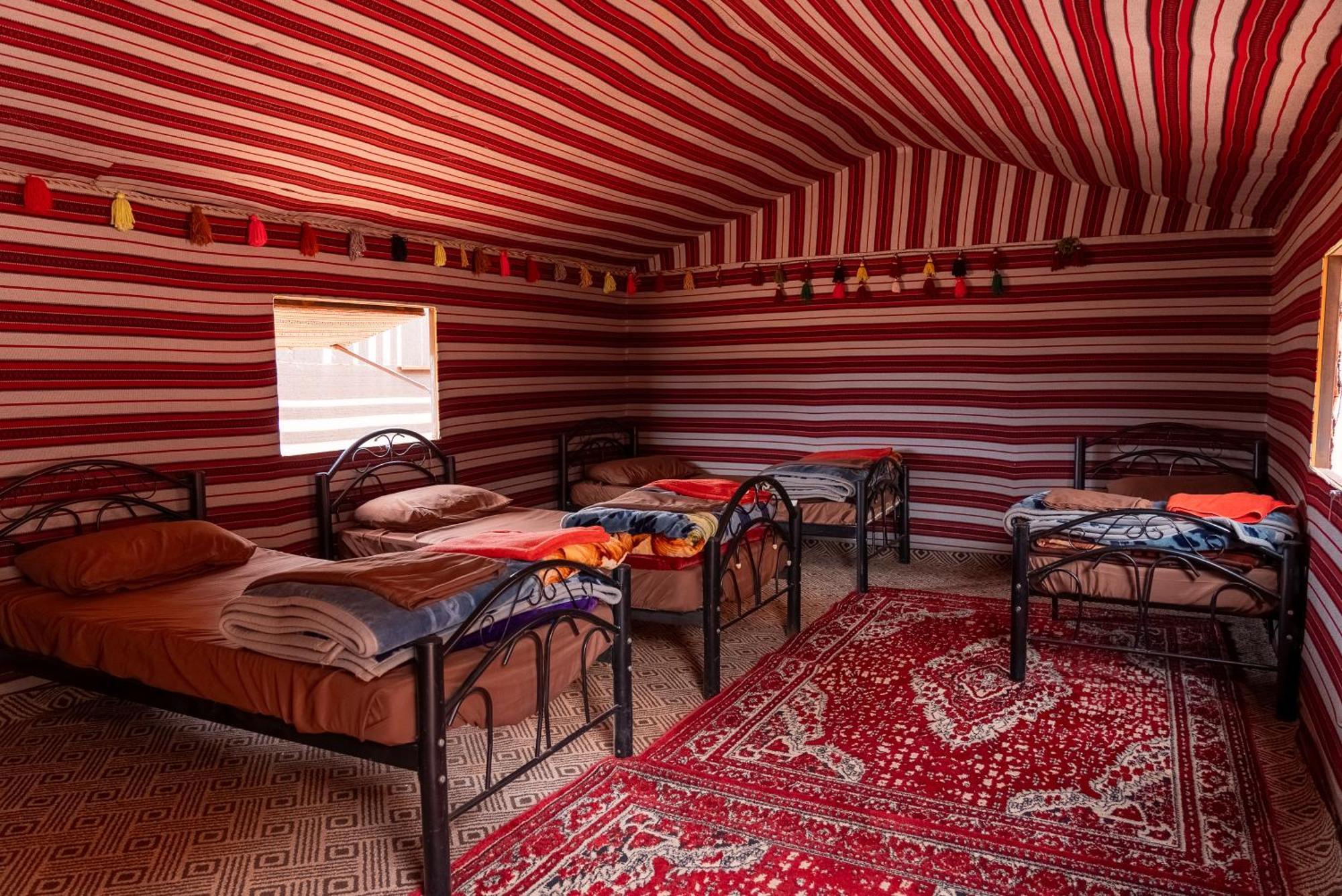 Hotel Oblivion Camp Wadi Rum Esterno foto